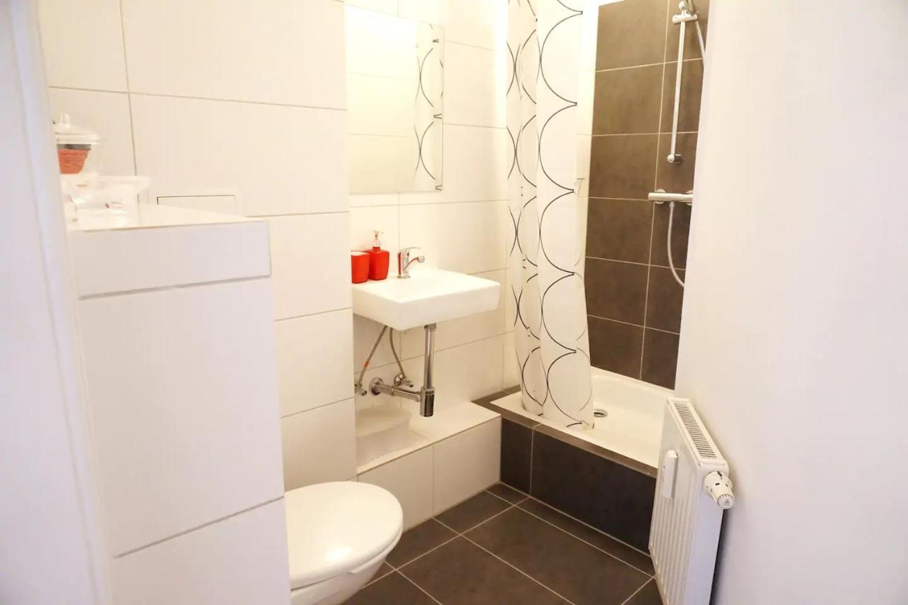 Cozy Studio In Friedrichshain, 4 Quiet Guests Only برلين المظهر الخارجي الصورة