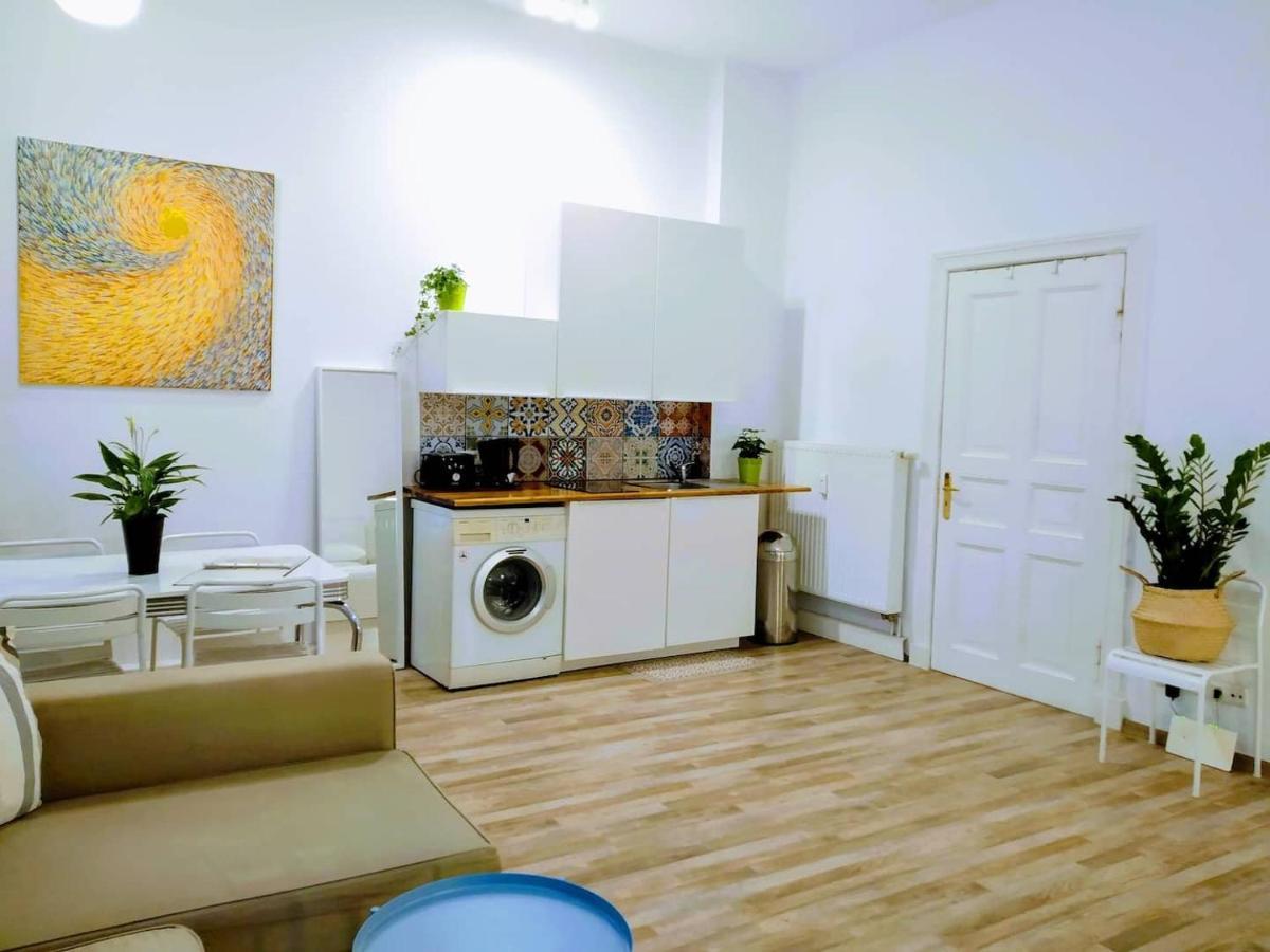 Cozy Studio In Friedrichshain, 4 Quiet Guests Only برلين المظهر الخارجي الصورة