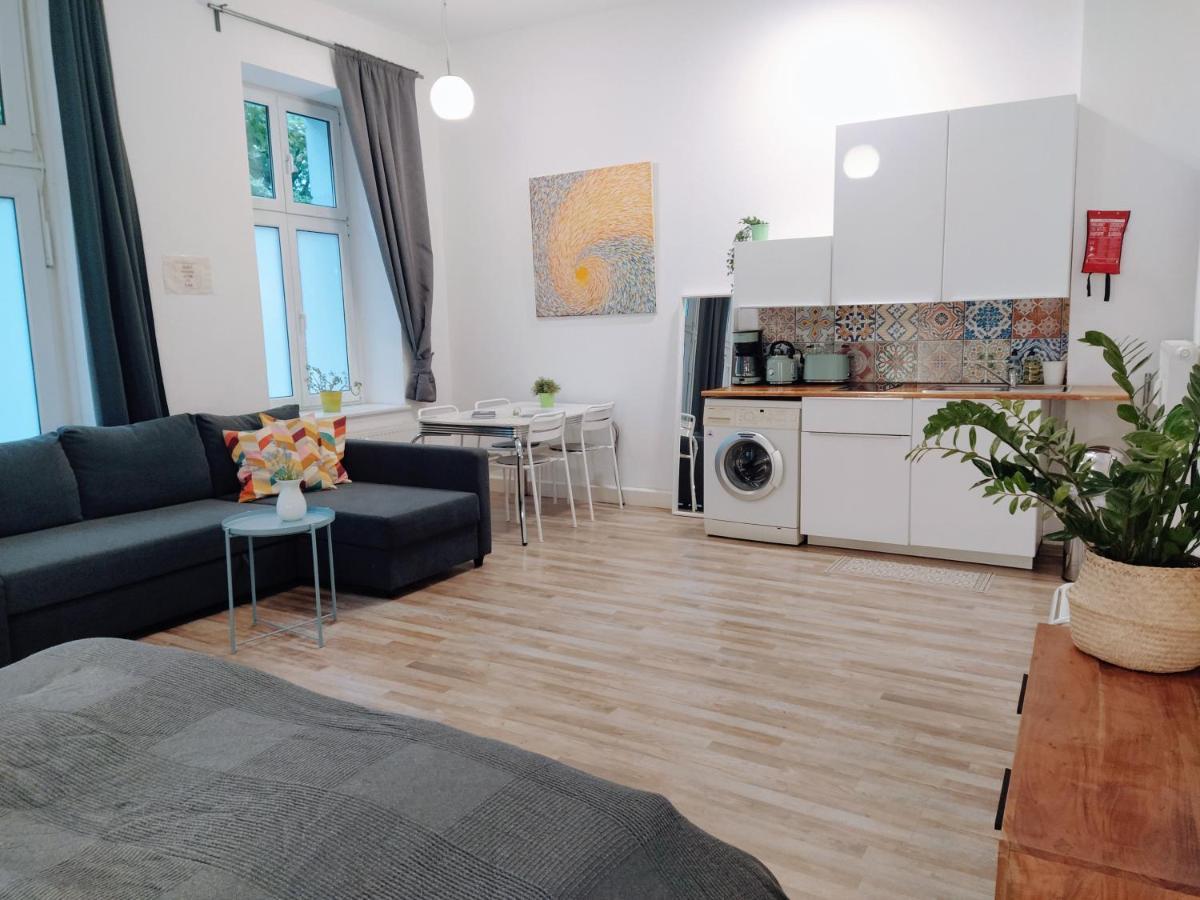 Cozy Studio In Friedrichshain, 4 Quiet Guests Only برلين المظهر الخارجي الصورة